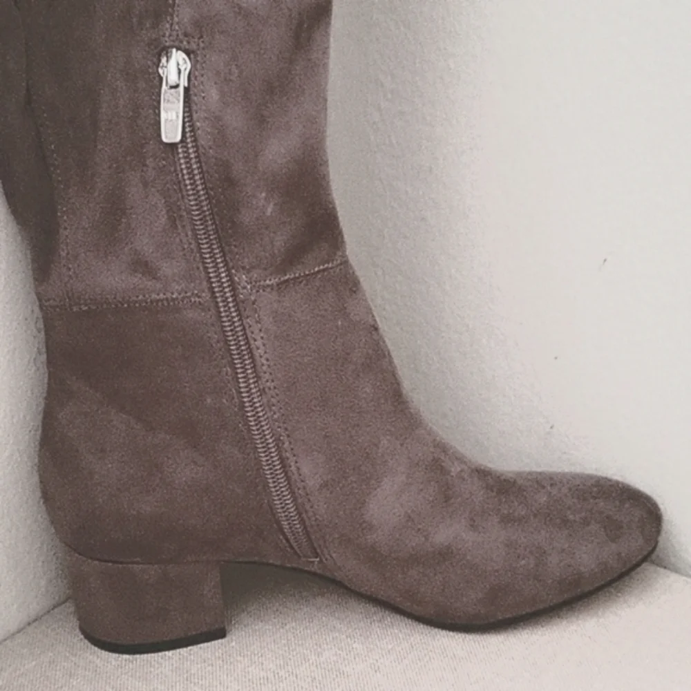 Marc Fisher NWT Inspect Over The Knee Boots Size 5.5